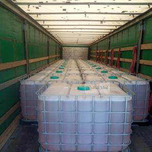 HUILE DE TOURNESOL EN EUROCUBES IBC 1000 L. - huiles camion 23 pièces ibc 23 000 l. net (22 241 kg brut)--production fraîche pour chaque lot.--qualité supérieure.--nouveaux eurocubes ibc (emballage).--chargement pendant 2-3 jours.--livraison en france 5-9 jours.--4 documents pour la qualité,  tous les documents d'exp&e