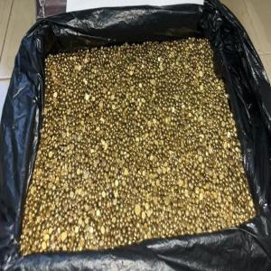 Vente Or en RDC - métaux nous disposons d'une importante quantité d'or (22 carats) à vendre,  sous forme de lingots et de nuggets (pièces). notre or provient de sources légales et est accompagné de tous les certificats d'authenticité nécessaires.pourquoi nous choisir ?1. quali