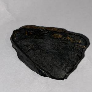 DIAMANTS NOIRS - métaux nous disposons de nombreux diamants noirs à vendre à korhogo   (cote d'ivoire)                                                                                                                                                                                        des pierres de trè