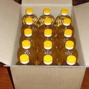 refined soybaean oil - olis we have edible refined cooking oil like sunflower, corn, canola, soybean and olive oils available and ready for shipment, we sell at affordable prices and our oils come with all documents.