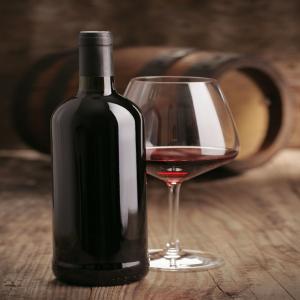 DESTOCKAGE DE VINS FRANCAIS DE QUALITE - vins bonjour , --déstockage de vins français de qualité ,  bordeaux ,  bourgogne,  vins de loire --uniquement réservé au professionnel . prix et conditions nous consulter.