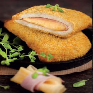 produits élaborés - poulet - aliments pour animaux bonjour,  nous avons à vous proposer les produits élaborés de poulet surgelés provenance pologne- nuggets de poulet avec différent % de la viande,  cordon bleu125g,  escalopes de poulet cuites,  surgelées iqf 150g,  chicken wings,  tenders ainsi que d'autres produ