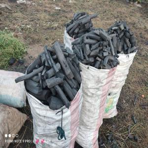 Recherche fournisseur  de charbon de bois - bois charbon fibre bonjour, --nous sommes actuellement à la recherche d'un fournisseur de charbon de bois (tsorany,  vodihazo) fiable pour un approvisionnement régulier.--le paiement sera effectué une semaine après chaque livraison.--si vous etes intéressé et que vous pouvez r&e