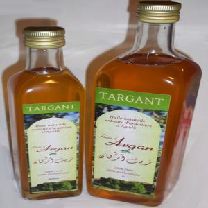 Vente d'huile d'Argan conditionné sous bouteilles - huiles nous sommes fabricant d'huile d'argan comestible. nous sommes établis en france sous la marque targant. nous sommes capable de fournir de l'huile d'argan comestible de qualité en quantité minimum de 10 l; conditionnée en bouteille de 250ml,  500ml ou 1l.----l'huile d'argan